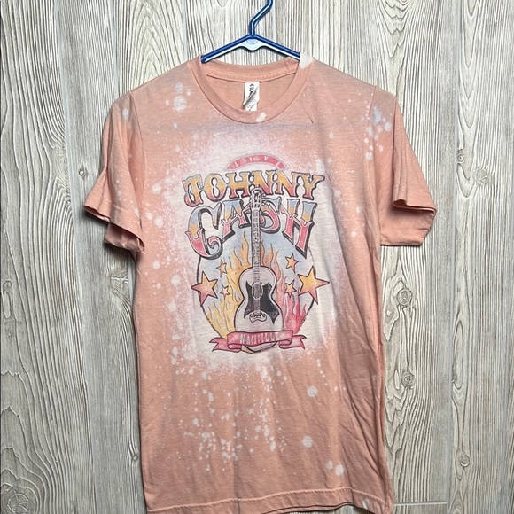 Graphic Tee Johnny Cash Acid Washed Light Pink size Small - Picture 1 of 4